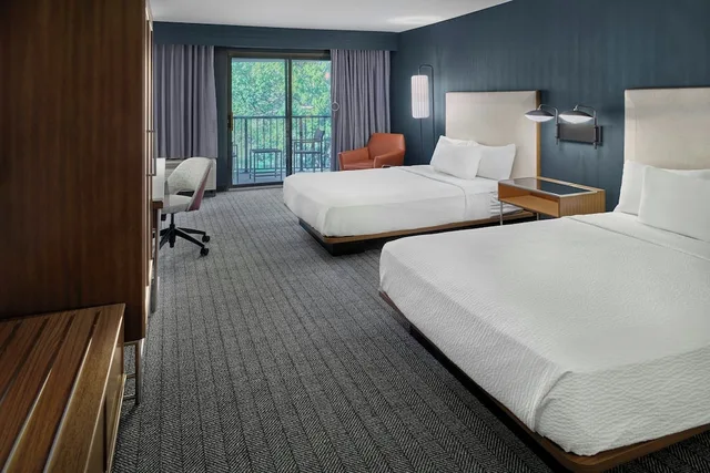 غرفة بسريرين كوين لذوي الإعاقة، Courtyard by Marriott Kansas City Shawnee 2/4