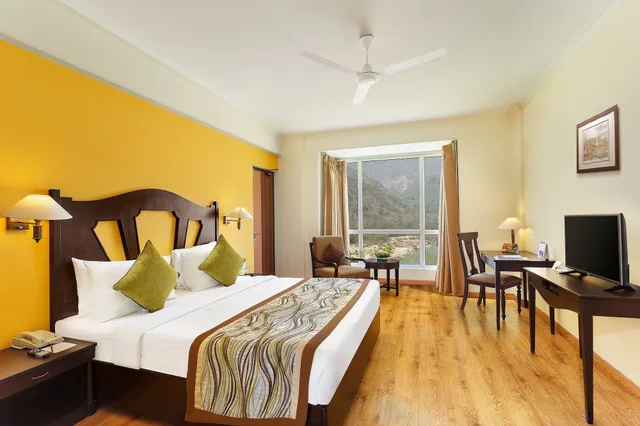 2 Bedrooms, Apartment, 1 Queen and 1 Double Bed, Tribees View، Aloha On The Ganges 1/3