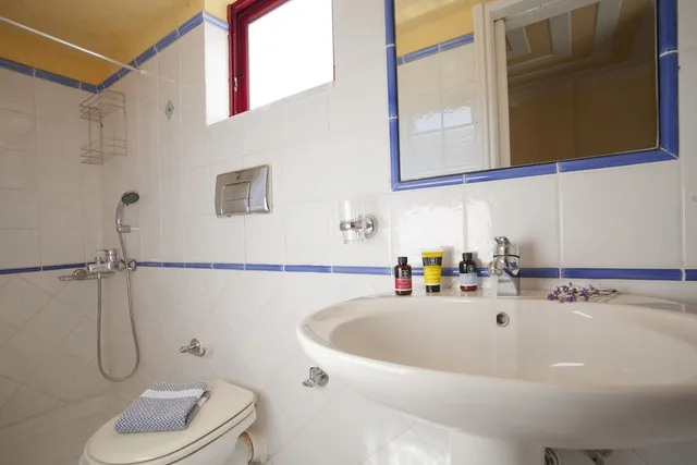 فيلا بثمانية أسرّة، Exanthia Villas 1/1