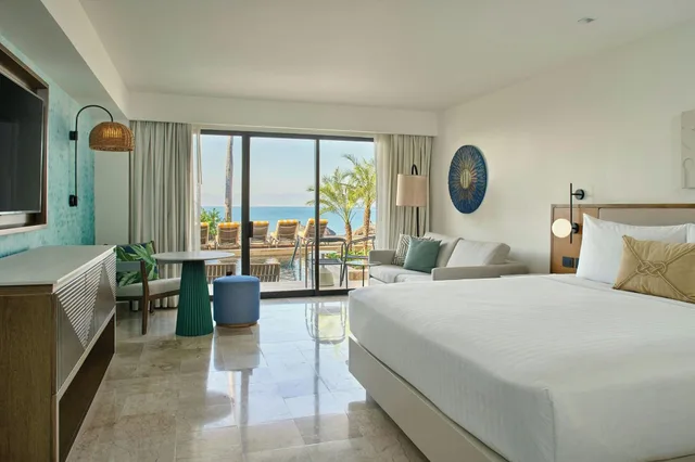 Guest Room, King Bed, Ocean Front، Marriott Puerto Vallarta Resort and Spa (ex Casa Magna Marriott Puerto Vallarta Resort and Spa) 5/6