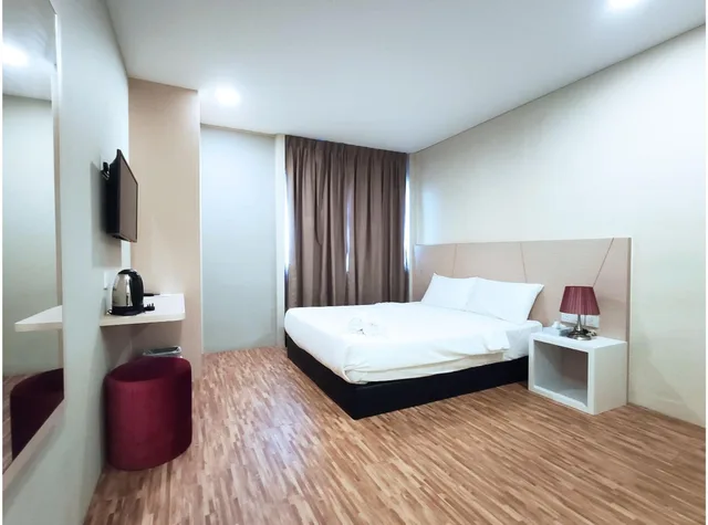 غرفة قياسية بسرير كوين، Princess Hotel Pontian 1/6