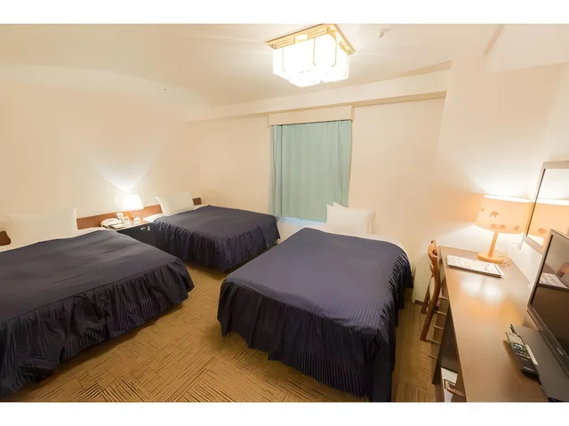غرفة ثلاثية للمدخنين، Shizunai Eclipse Hotel 1/1