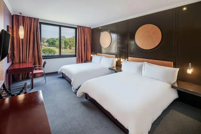 غرفة بسريرين كوين بإطلالة على الحديقة، PROTEA HOTEL NDOLA 7/14