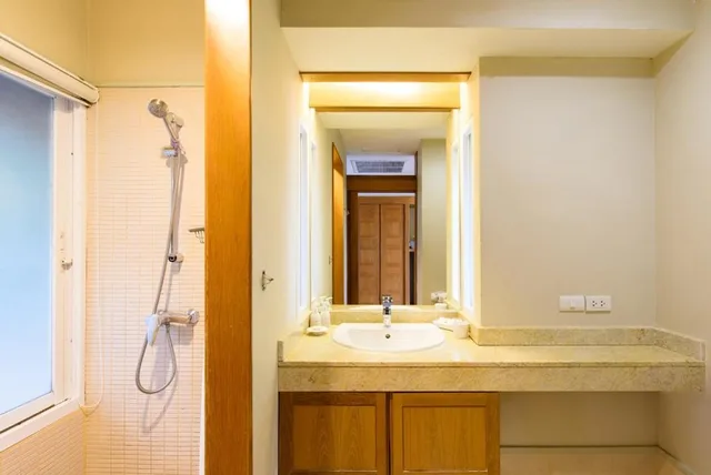 غرفة بإطلالة على البحر بشرفة، Veranda Lodge 10/10