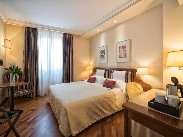 غرفة قياسية، B&B Hotel Laurus al Duomo 1/2