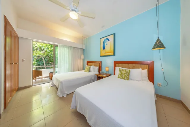غرفة أساسية ثلاثية بسريرين كوين، Riviera Maya Suites 2/10