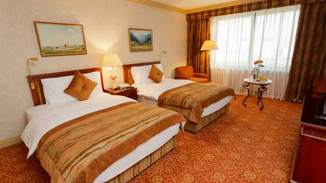 جناح غراند، Intercontinental Almaty 2/9