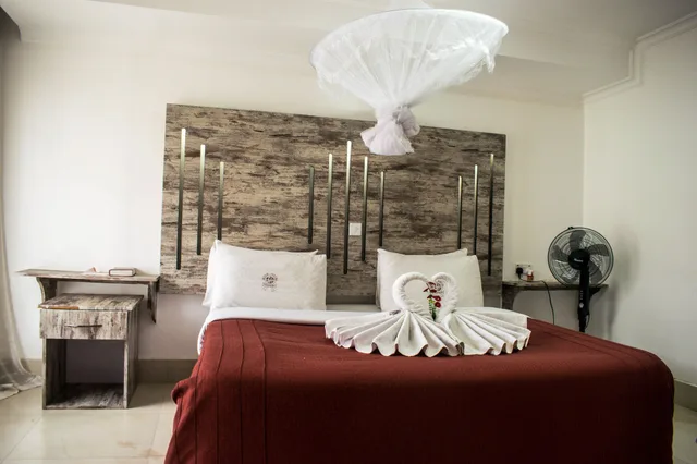 جناح تنفيذي بسرير كينج، Stem Hotel 2/3