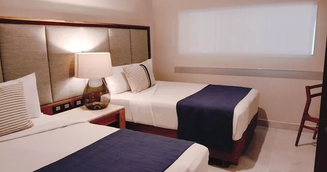 Superior, Suite, 2 Double Beds, Park Royal Beach Mazatlan 2/5