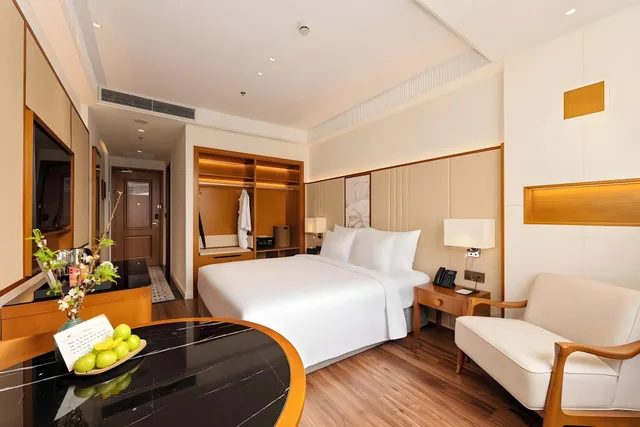 غرفة بريميير بسرير مزدوج، Nesta Hoi An Resort and Spa 2/2
