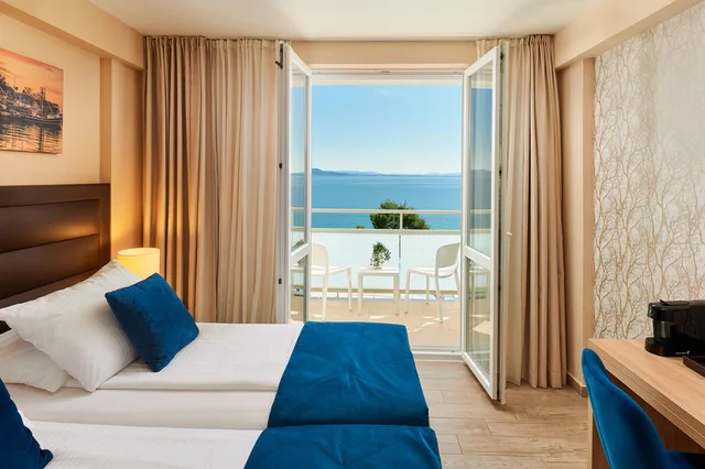 غرفة سوبيريور بسرير مزدوج أو سريرين منفصلين بإطلالة على البحر، Hotel Pinija 6/8