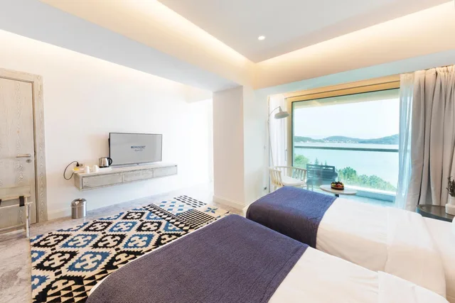 Superior, Side Sea View، Murat Reis Ayvalik 5/8