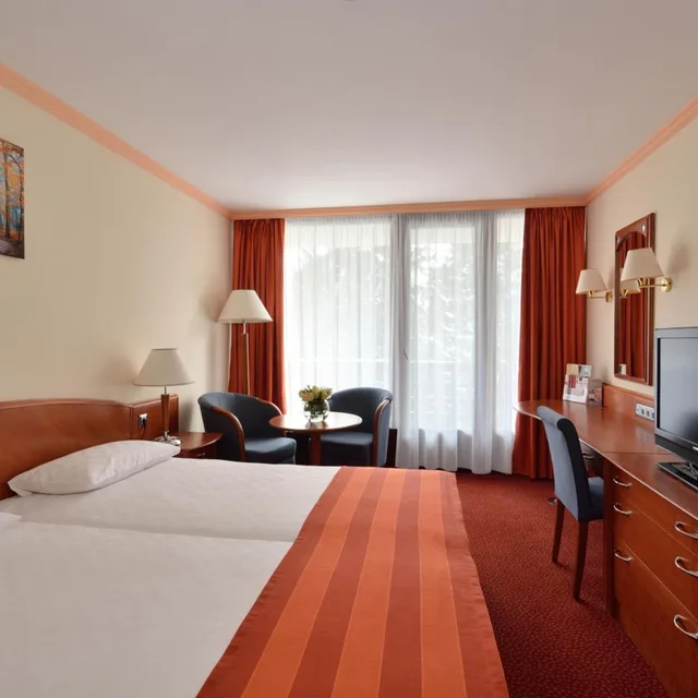 غرفة سوبيريور بسرير مزدوج، Danubius Health Spa Resort Sarvar 1/6
