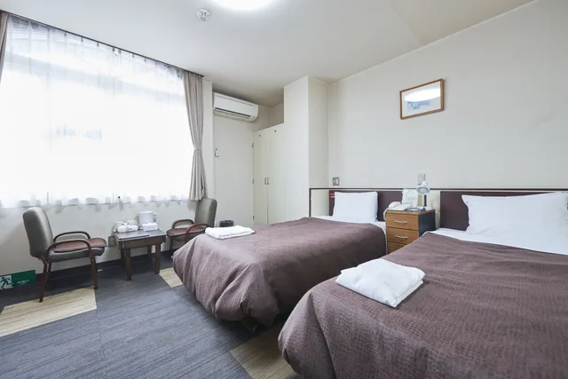 غرفة بسريرين منفصلين للمدخنين، HOTEL SELECT INN TSUYAMA 2/3