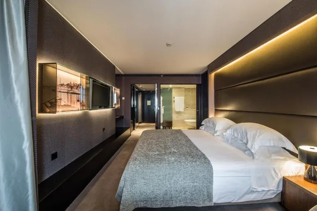 Porto Palacio Hotel By The Editory, Lordelo do Ouro 25/79