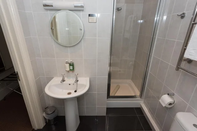 غرفة سوبيريور مفردة، OYO Devonshire Park Hotel 2/3