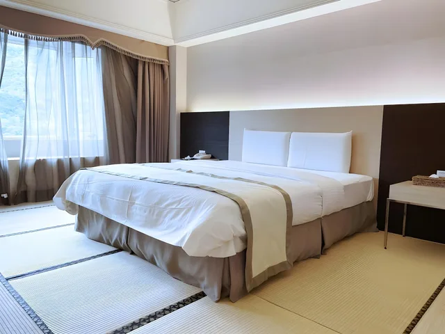 Gallery, Double Bed، Hoya Hot Springs Resort & Spa 2/2