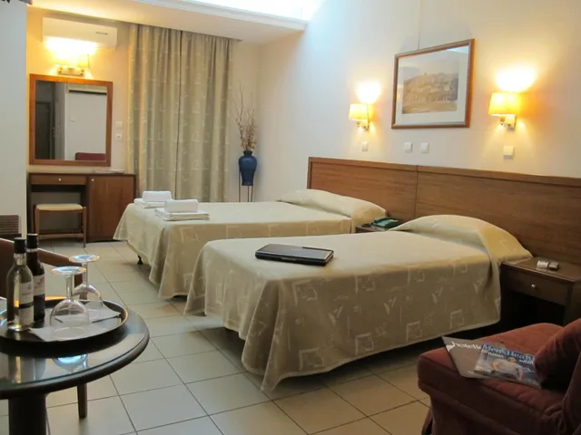 غرفة عائلية، Hotel Solomou Athens 2/9