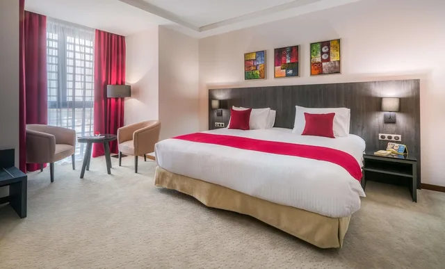 غرفة تنفيذية بسرير كينج، Golden Tulip Royaume 1/2