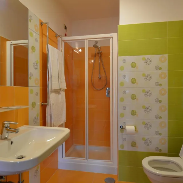 غرفة عائلية في الملحق، Hotel Zeus Pompei 8/8