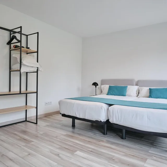 غرفة بسرير مزدوج أو سريرين منفصلين، Pombal Rooms Santiago 8/10