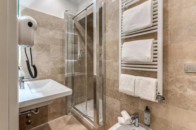 غرفة ديلوكس بسرير مزدوج، ACA Hotel Viminale 8/10