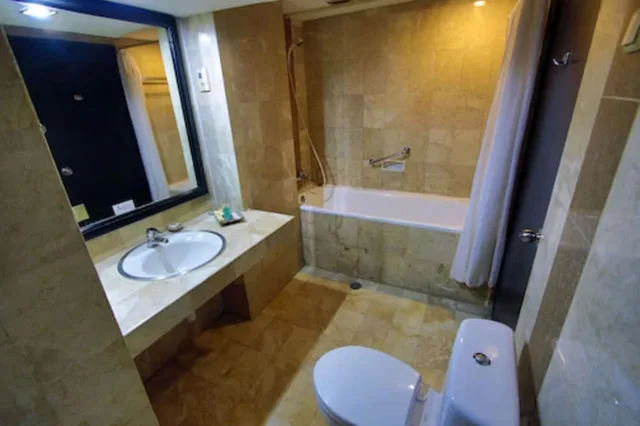 غرفة ديلوكس بسرير مزدوج، The Jayakarta Sp Jakarta Hotel Spa 3/3