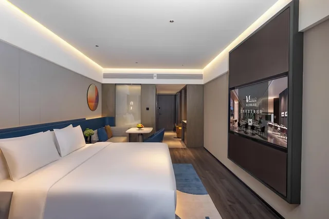 Executive, Single, King Bed, Grand Madison Shenzhen Longhua Yujing 1/4