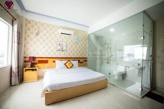 غرفة ديلوكس بسرير كينج، Yen Vy 04 Luxury Hotel 1/3