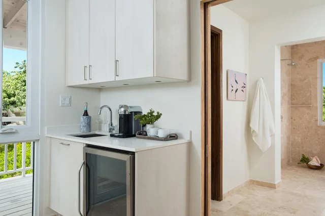 Ridge Top, Suite, Ocean View، SAILROCK RESORT 2/4