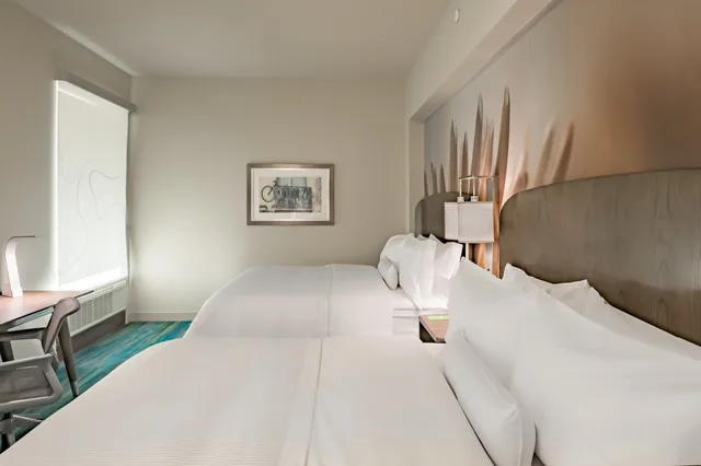 استوديو بسريرين كوين، Element Dallas Downtown East 1/4