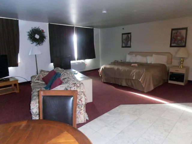جناح بسرير كينج، Quality Inn Thermopolis 2/4