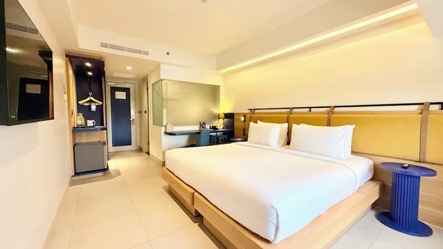 غرفة ديلوكس بسرير كينج، Sevn Legian 1/10