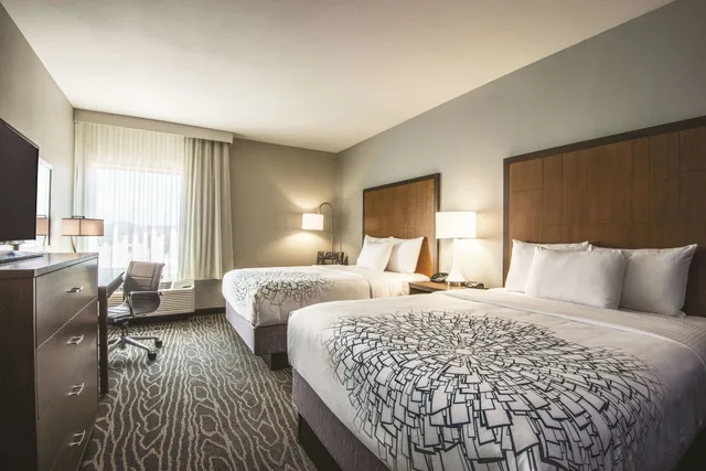 غرفة بسريرين كوين بإطلالة، La Quinta Inn Suites By Wyndham Kingman 2/5