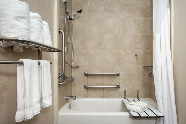 غرفة بسريرين كوين، Holiday Inn San Antonio Seaworld, an IHG Hotel 4/4