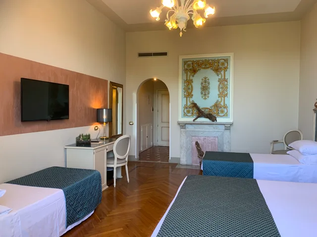 غرفة عائلية رباعية، Hotel Donatello 4/4