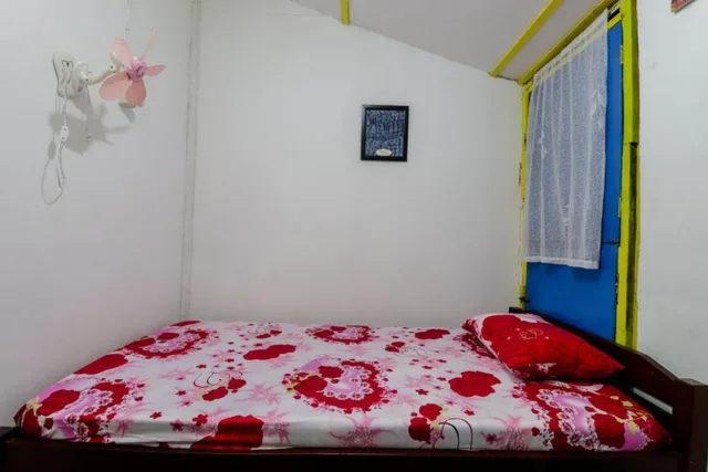 غرفة مفردة، Homestay Ndalem Soewondo by ZUZU 1/5