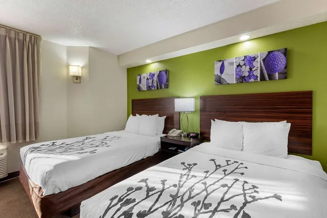 غرفة بسريرين مزدوجين للمدخنين، Sleep Inn near Busch Gardens - USF 1/5