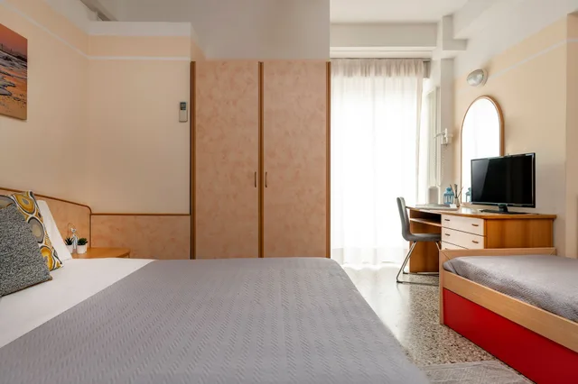 غرفة سوبيريور بسرير كوين، Hotel Eliseo 3/4