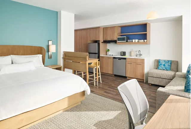 Studio, King Bed, Element Overland Park 1/4