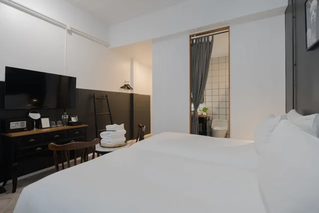 غرفة ديلوكس بسريرين منفصلين، Blu Monkey Boutique Phuket Town 1/7