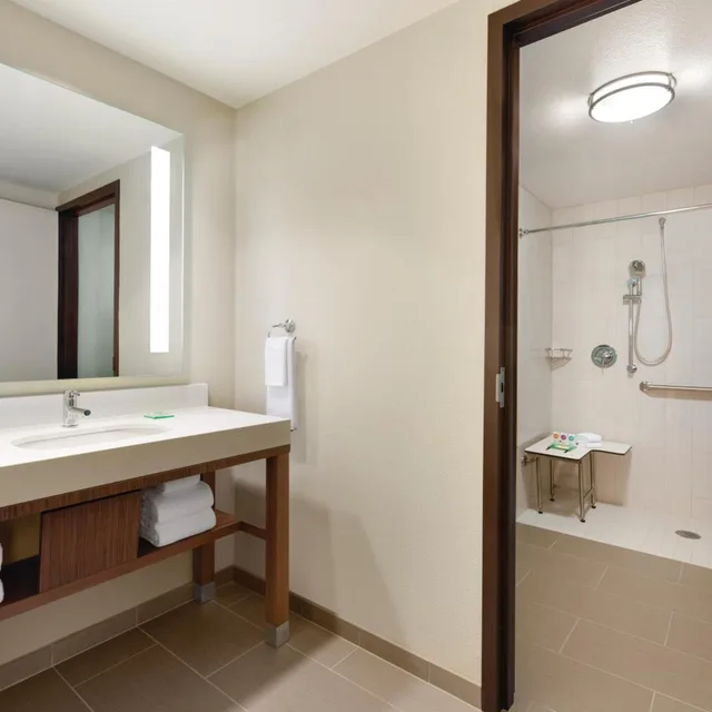 غرفة بسرير كينج بإطلالة لذوي الإعاقة، Hyatt Place Page/Lake Powell 2/2