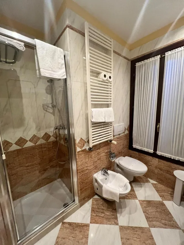 غرفة بسرير كوين، Hotel Ca Dogaressa 10/10