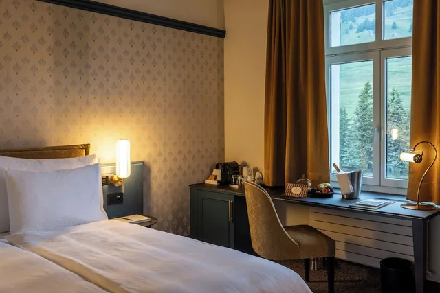 غرفة غراند بسرير كوين، Cresta Palace 2/3