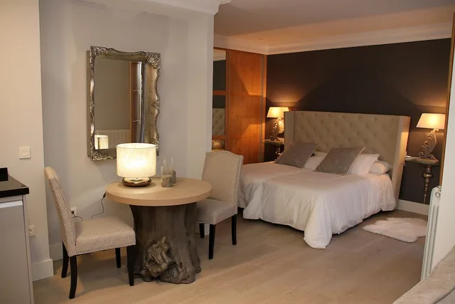 Suite, 1 Double and 1 Single Bed, Murphy Bed، Principia Suites 2/2