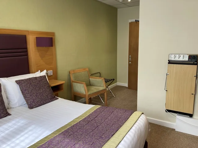 غرفة بسرير مزدوج لذوي الإعاقة، Briar Court Hotel 3/6
