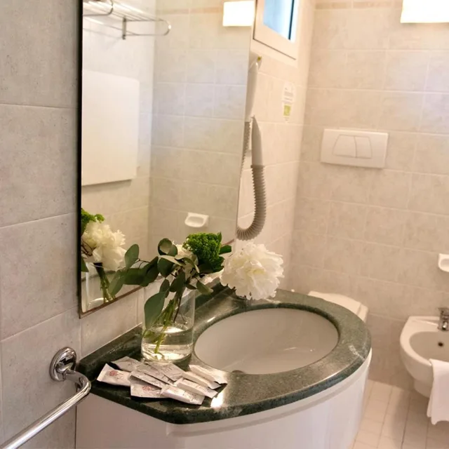 غرفة اقتصادية ثلاثية، Hotel Maestri 6/6