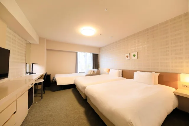 غرفة ثلاثية بسريرين منفصلين، Richmond Hotel Fukushima Ekimae 1/2