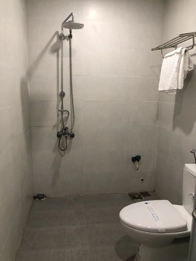 غرفة عائلية بسريرين كوين، Quynh Huong Hotel 3/4