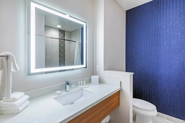 استوديو بسرير كينج مع أريكة لذوي الإعاقة، Fairfield Inn & Suites by Marriott Aberdeen 3/5